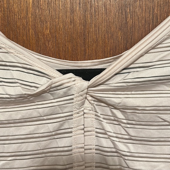 Lululemon Open Back Tank - Picture 5 of 7